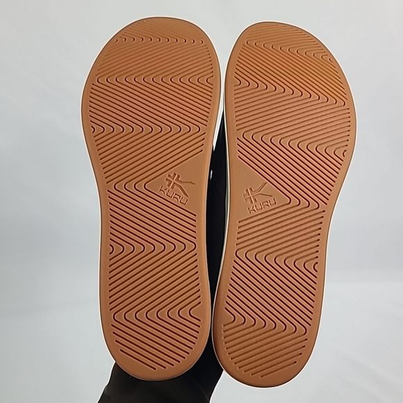 NEW KURU Pace Men's Slip On Deck Sneaker Dark Ash/White/Rich Walnut Sz 13 - Picture 7 of 9